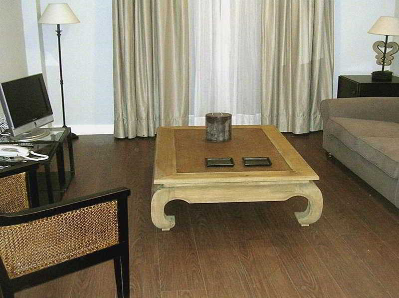 Hotel Maria Jimena โอคานญา ภายนอก รูปภาพ